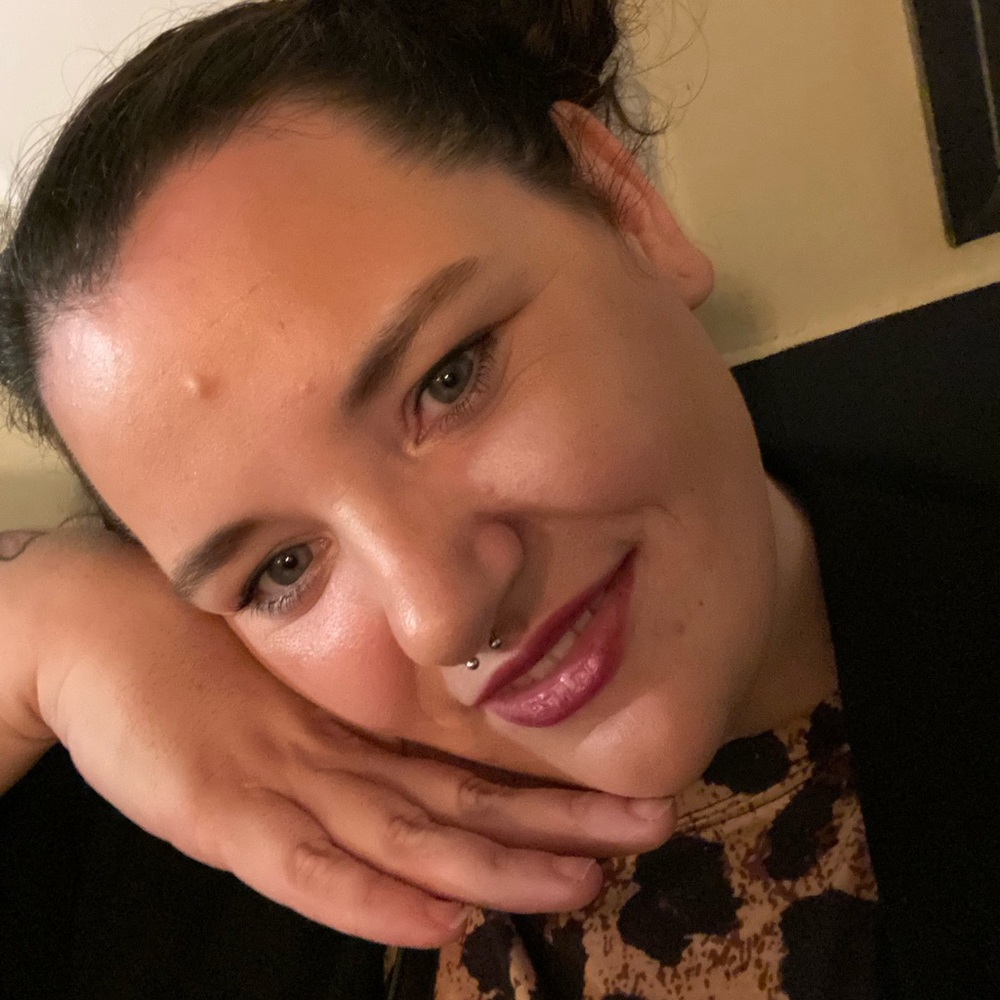 Meet your Posher, Leah